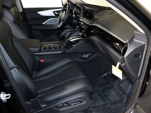 Certified 2026 Acura MDX SH-AWD image 35