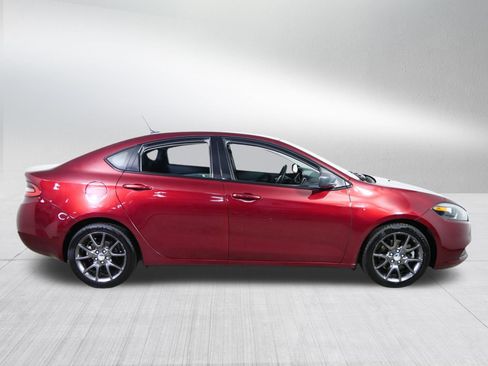 Used 2015 Dodge Dart SE w/ Convenience Group FWD image 8
