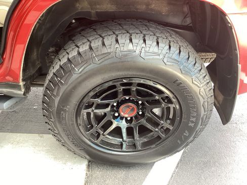 Used 2022 Toyota 4Runner SR5 Premium image 36