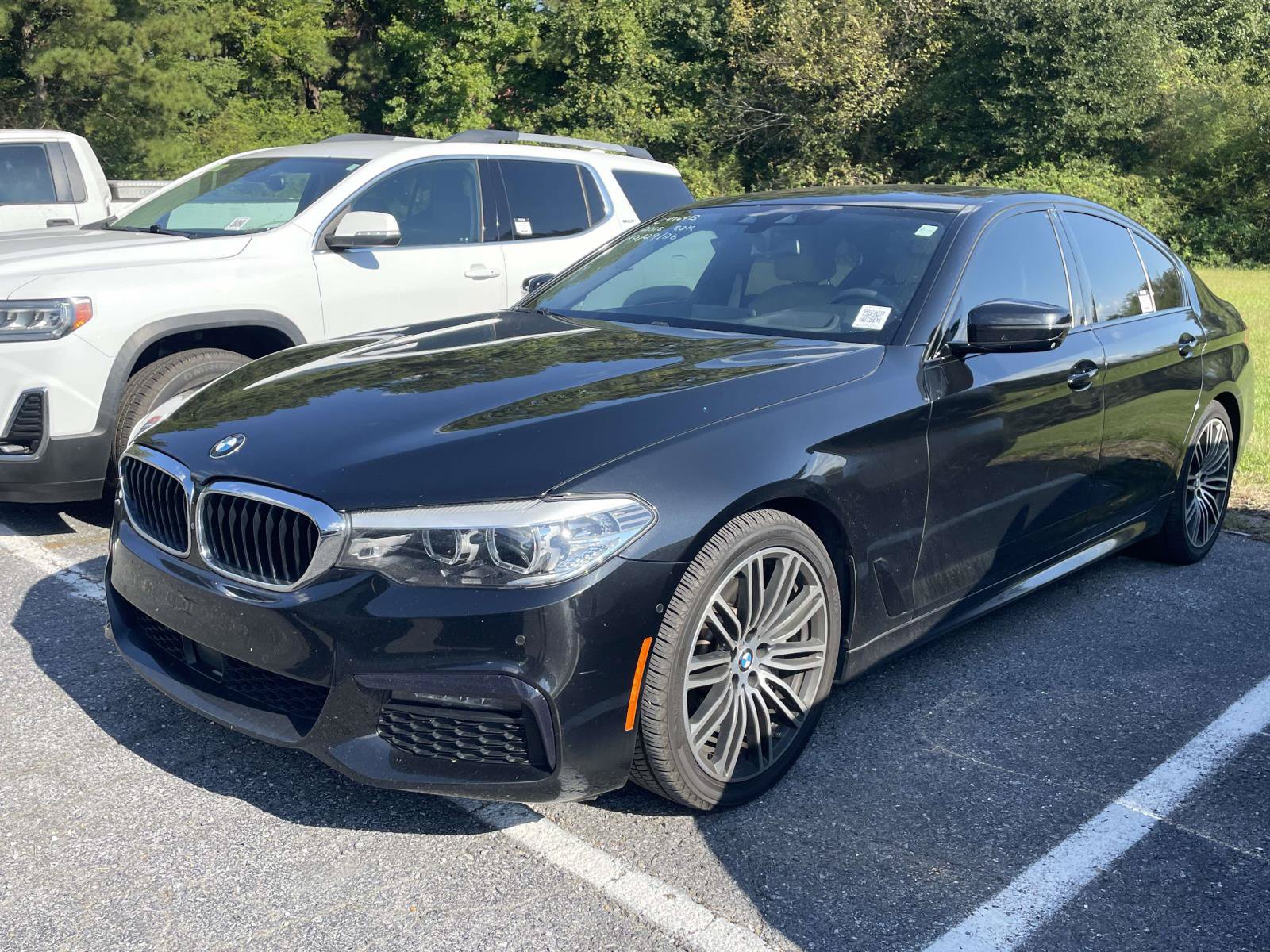 Used 2019 BMW 540i w/ M Sport Package RWD image 4