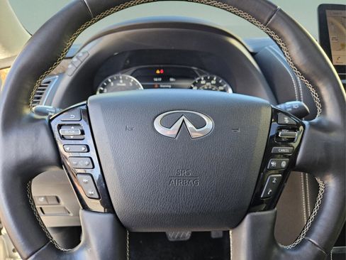 Used 2023 INFINITI QX80 Premium Select w/ All-Season Package image 30