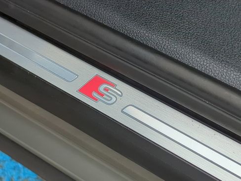 Used 2022 Audi Q3 2.0T Premium w/ Convenience Package image 39