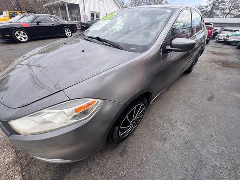 Used 2013 Dodge Dart SE w/ Value Group image 4