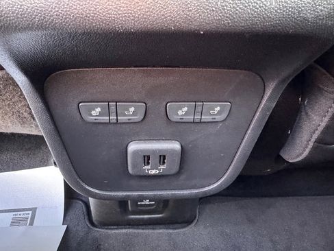 Used 2020 GMC Terrain Denali w/ Denali Premium Package image 16