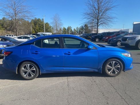 Used 2022 Nissan Sentra SV image 8