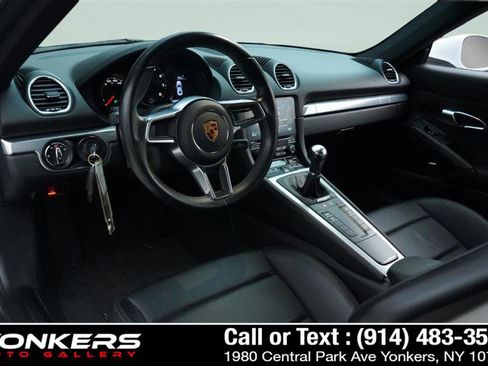 Used 2018 Porsche 718 Cayman GTS image 39