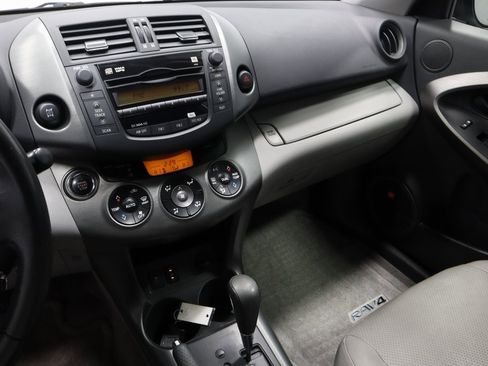 Used 2011 Toyota RAV4 Limited image 29