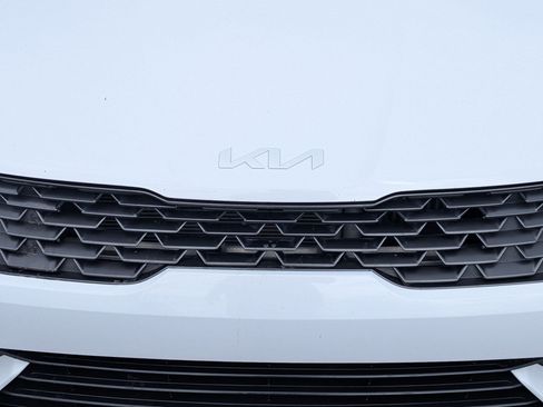 Used 2022 Kia K5 EX FWD image 9