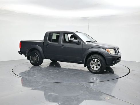 Used 2013 Nissan Frontier PRO-4X image 3