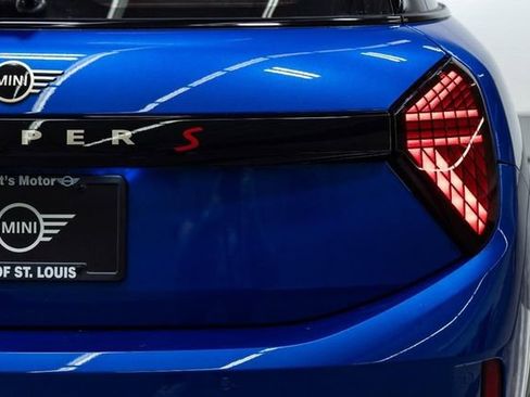 New 2026 MINI Cooper S image 8