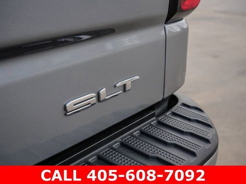 Used 2023 GMC Sierra 1500 SLT w/ SLT Premium Package AWD/4WD image 42