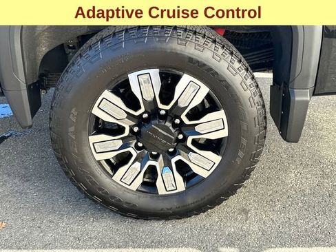 Used 2024 GMC Sierra 2500 Denali w/ Denali Reserve Package image 9