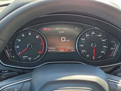 Certified 2023 Audi Q5 2.0T Premium w/ Convenience Package AWD/4WD image 11