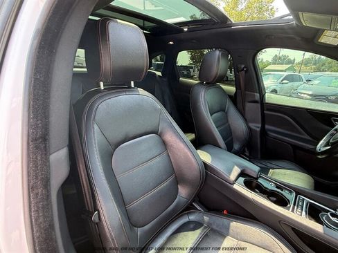 Used 2017 Jaguar F-PACE Prestige AWD/4WD image 20