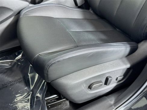 Certified 2022 Nissan Rogue Sport SL w/ Premium Package FWD image 21