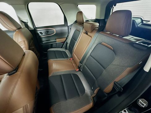 Used 2023 Ford Bronco Sport Outer Banks w/ Tech Package image 26