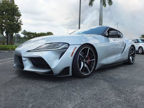 Used 2022 Toyota Supra Premium w/ Driver Assist Package RWD image 17