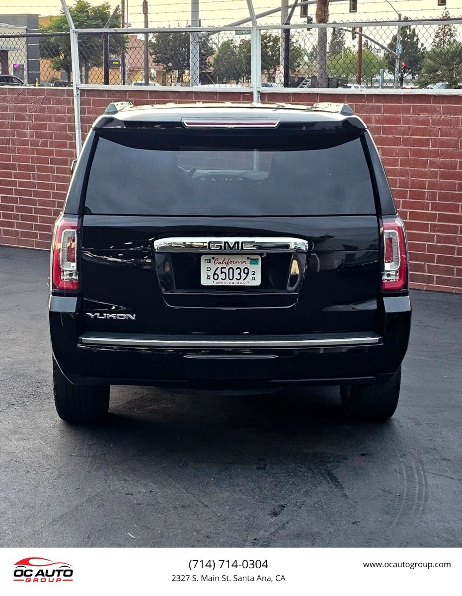 Used 2015 GMC Yukon Denali w/ Open Road Package RWD image 18