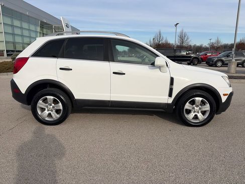 Used 2014 Chevrolet Captiva Sport LS image 8