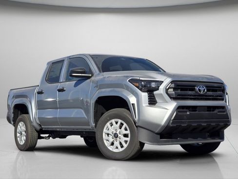 New 2026 Toyota Tacoma SR image 2