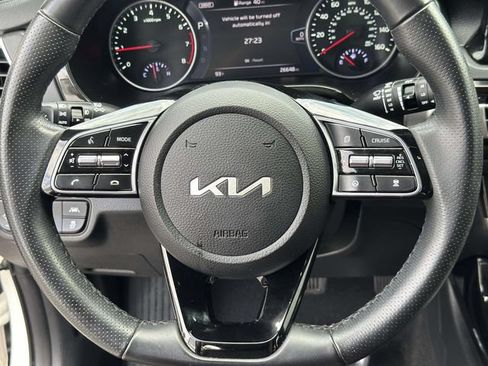 Used 2023 Kia Seltos SX w/ SX Sunroof Package AWD/4WD image 19