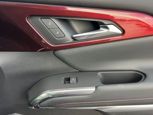 Certified 2024 Chevrolet Traverse RS w/ LPO, Floor Liner Package image 27