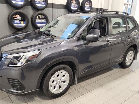 Used 2023 Subaru Forester AWD/4WD image 8
