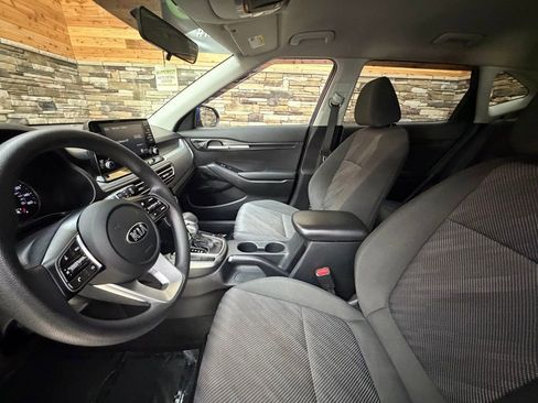 Used 2021 Kia Seltos LX image 11
