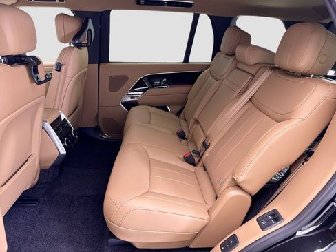 New 2026 Land Rover Range Rover Long Wheelbase SE AWD/4WD image 20