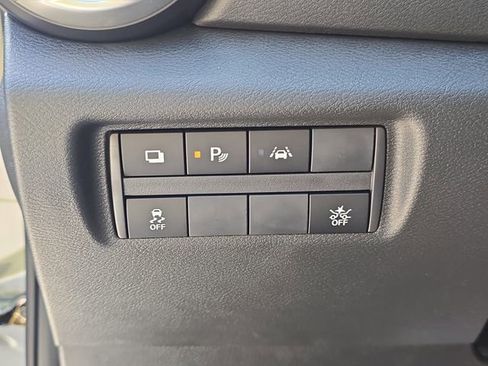 New 2025 Nissan Versa S w/ Trunk Package FWD image 26