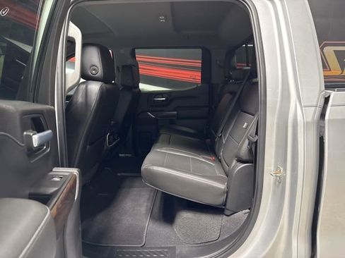 Used 2020 GMC Sierra 1500 SLT w/ SLT Premium Package image 10