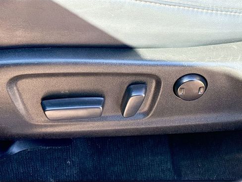 Used 2017 Lexus RX 350 350 w/ Accessory Package image 36