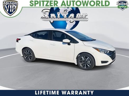 New 2025 Nissan Versa SV w/ Trunk Package FWD image 2