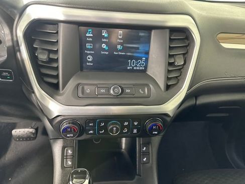 Used 2019 GMC Acadia SLE image 21