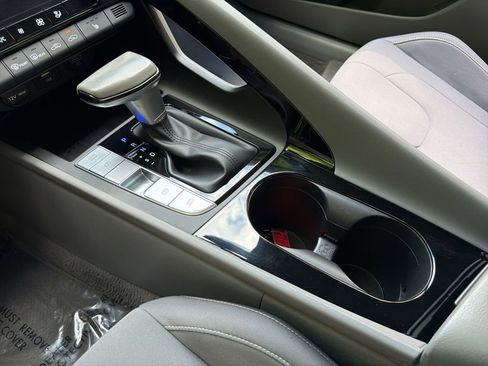Certified 2023 Hyundai Elantra SEL w/ Convenience Package FWD image 26
