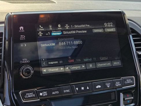 Used 2024 Honda Odyssey EX-L image 27