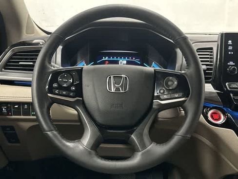 Used 2024 Honda Odyssey Elite image 15