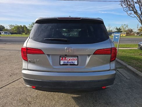 Used 2017 Honda Pilot EX-L image 5