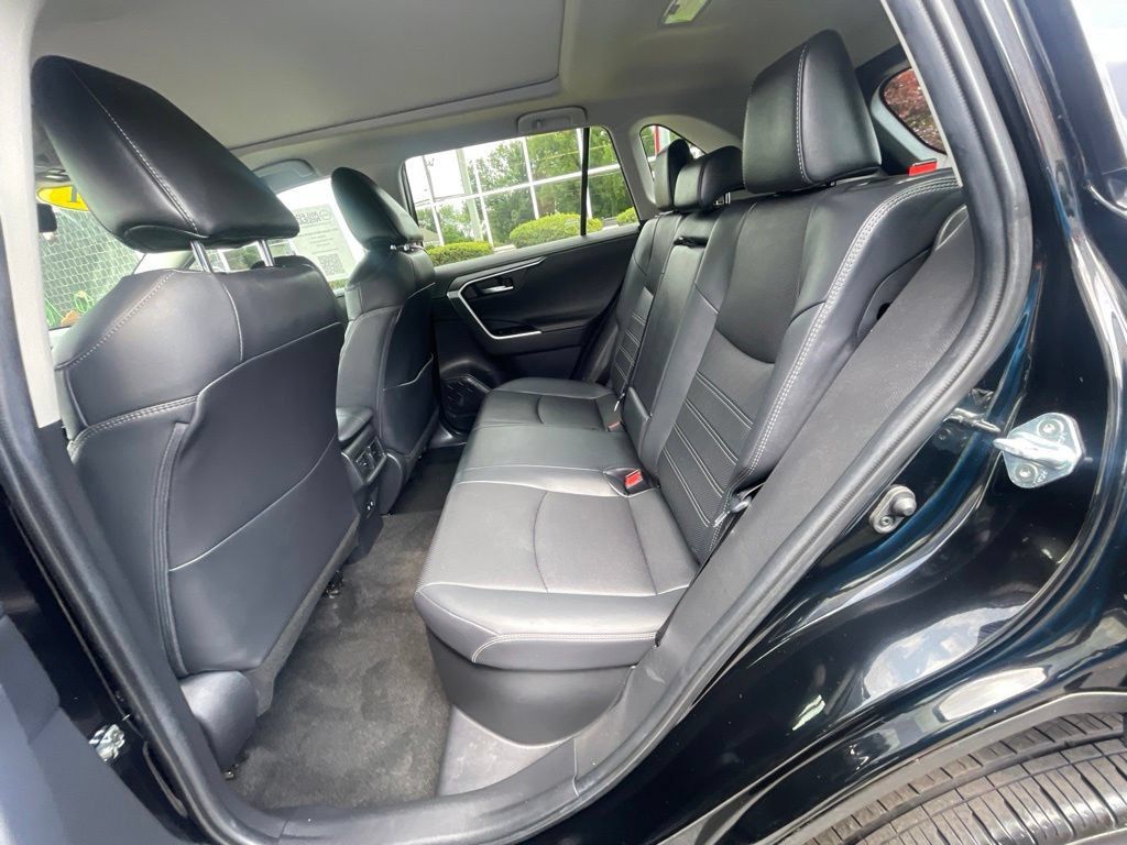 Used 2021 Toyota RAV4 Limited AWD/4WD image 22