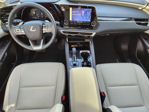 Used 2024 Lexus RX 350 FWD image 26