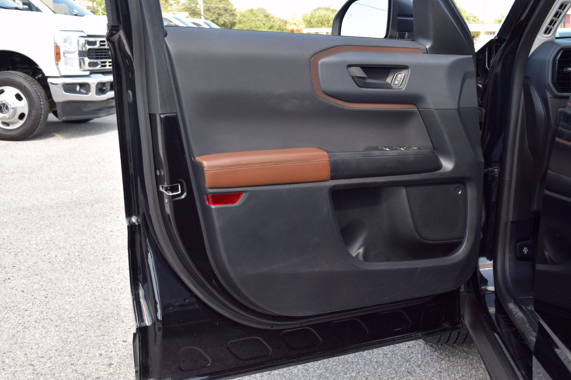 Used 2021 Ford Bronco Sport Outer Banks AWD/4WD image 16