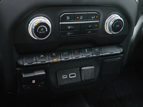 Used 2023 GMC Sierra 1500 Pro w/ Convenience Package RWD image 22