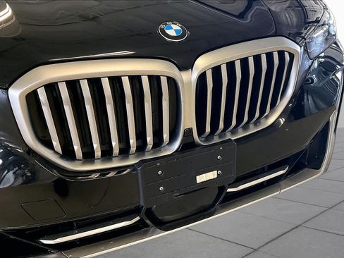 Used 2025 BMW X5 xDrive40i AWD/4WD image 43