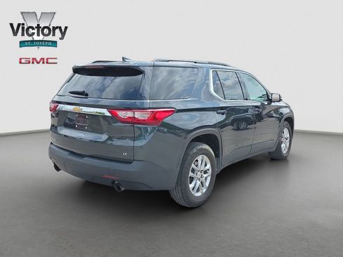 Used 2020 Chevrolet Traverse LT FWD image 16