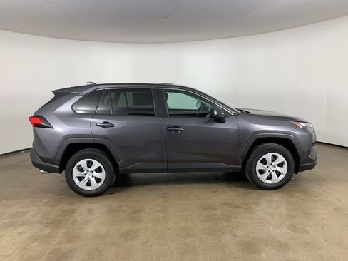 Used 2024 Toyota RAV4 LE image 7