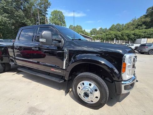 Used 2023 Ford F450 XLT w/ FX4 Off-Road Package AWD/4WD image 11