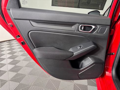 Used 2025 Honda Civic Sport image 23