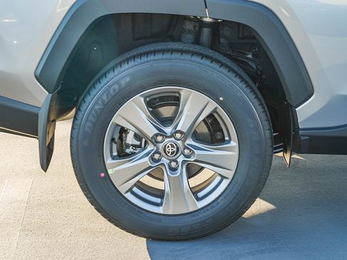 New 2025 Toyota RAV4 XLE image 12