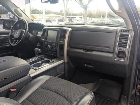 Used 2013 RAM 1500 R/T w/ Comfort Group image 25