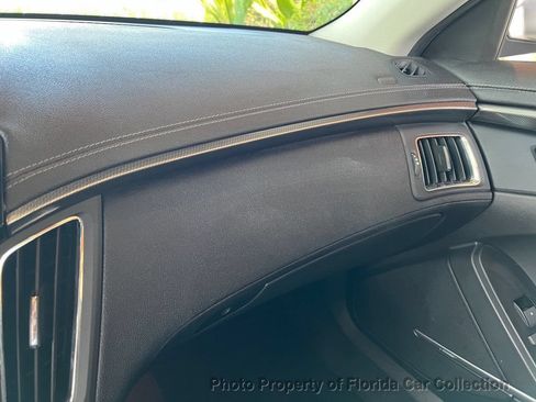 Used 2011 Cadillac CTS Performance w/ CTS Appearance Package AWD/4WD image 33